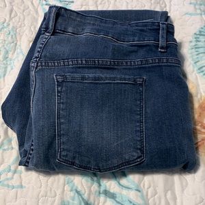 high rise Women’s jeggings medium blue wash